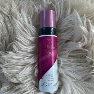 St. Tropez Self Tan Berry Sorbet Bronzing Mousse *SEALED UNOPENED*